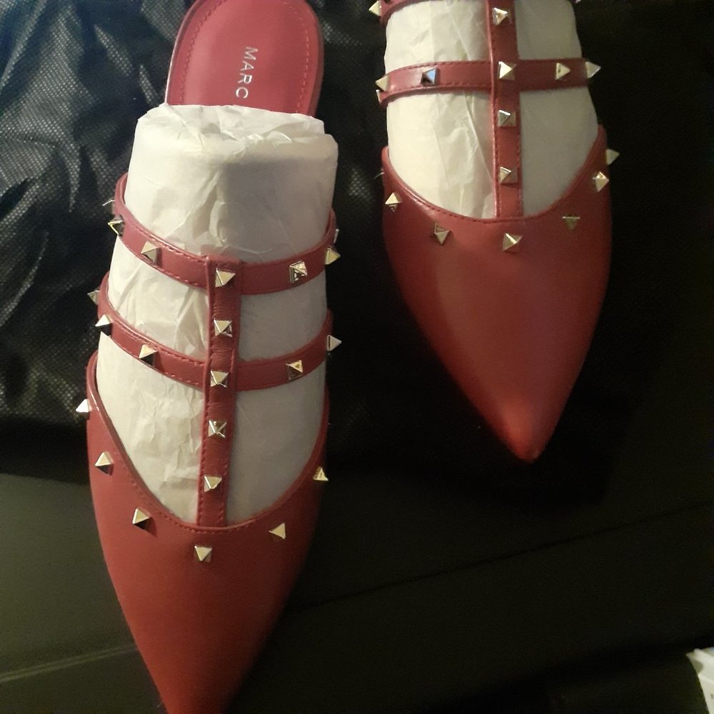Shoes - Picture 3 of 5